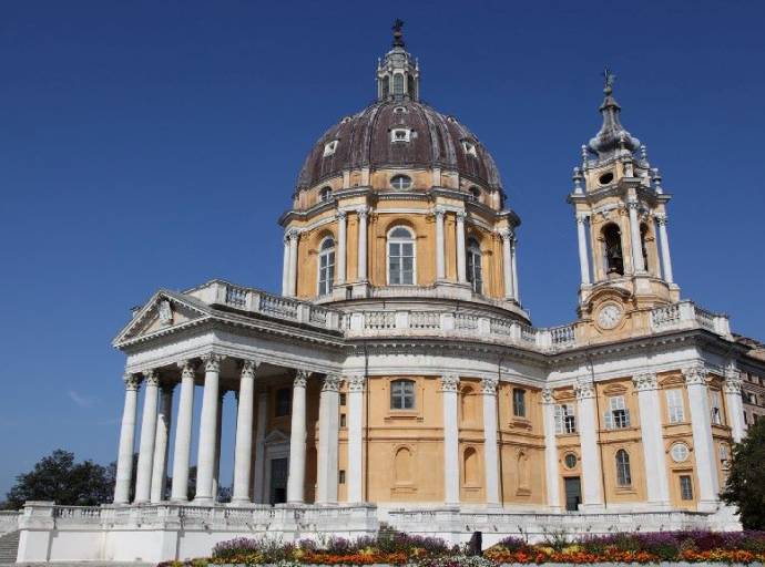 Tutti i venerdì e sabato sera di settembre a Superga, il gioiello barocco che domina Torino in navetta gratuita